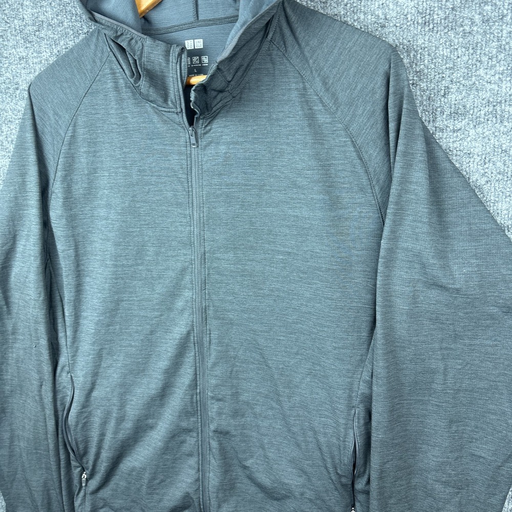 Uniqlo Dry-Ex Lightweight Athletic Jacket Full Zip Mens Large Gray Hooded Baggy - Picture 2 of 8